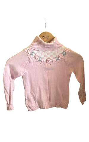 Сведрик з прикрасами